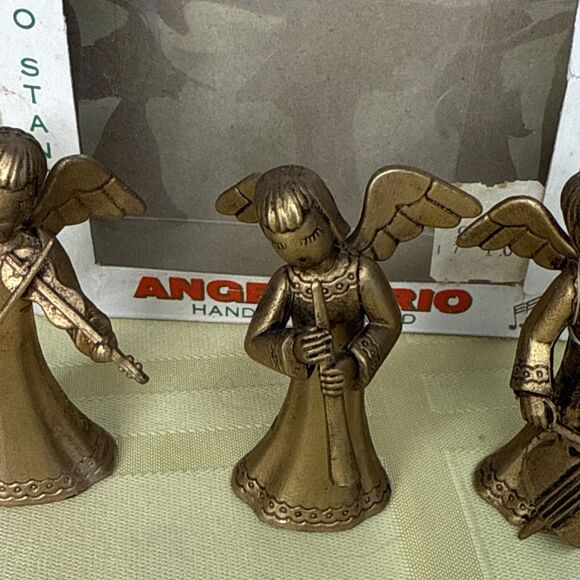 Vintage Hard Plastic Musical Angel Ornament Trio Made in British Hong Kong - Picture 3 of 13